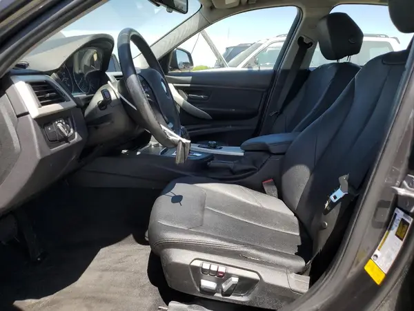 WBA8E1G59GNU11807 2016 BMW 3ER - Image 8