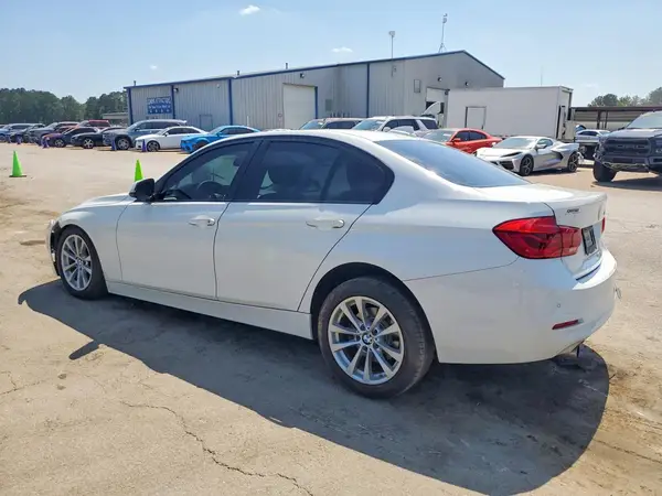 WBA8E1G59GNU12293 2016 BMW 3ER - Image 2