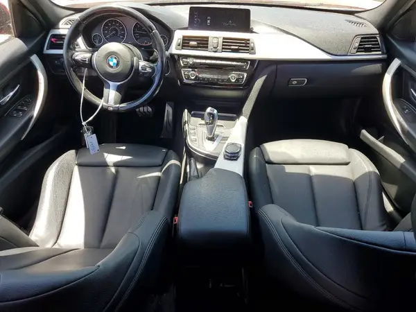 WBA8E1G59HNU12604 2017 BMW 3ER - Image 8