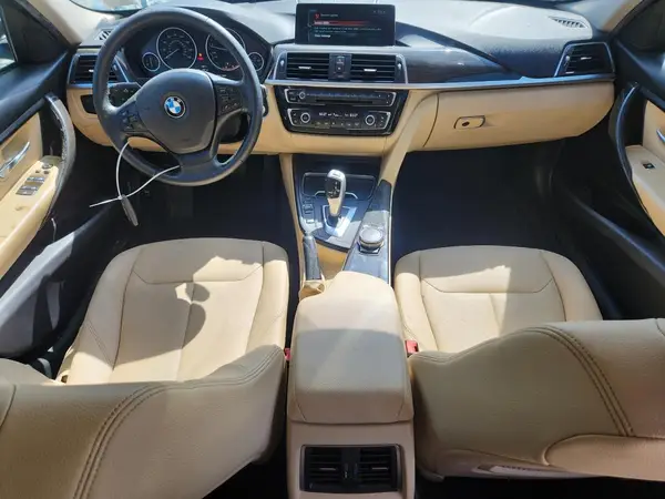 WBA8E1G59HNU13316 2017 BMW 3ER - Image 8