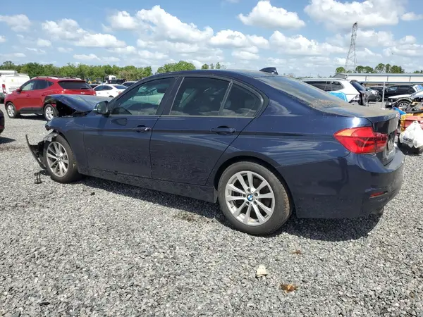 WBA8E1G59HNU13560 2017 BMW 3ER - Image 2