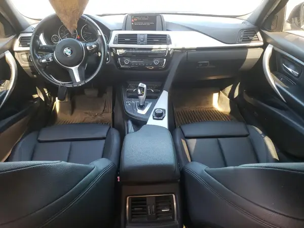 WBA8E1G59HNU14286 2017 BMW 3ER - Image 8