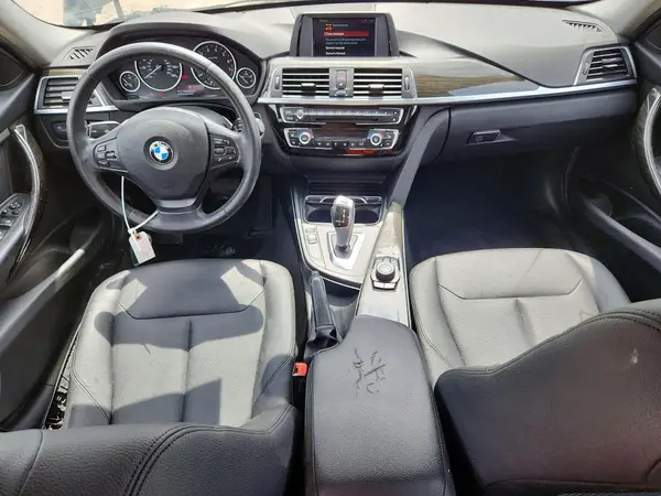 WBA8E1G59JNU90189 2018 BMW 3ER - Image 8