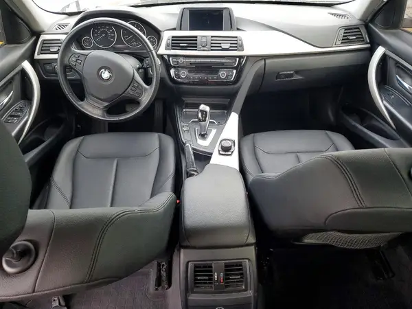 WBA8E1G59JNU90337 2018 BMW 3ER - Image 8