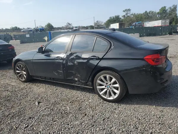 WBA8E1G59JNU90628 2018 BMW 3ER - Image 2