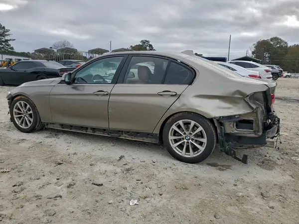 WBA8E1G5XGNT34736 2016 BMW 3ER - Image 2