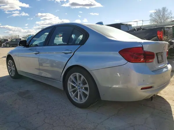 WBA8E1G5XGNU10908 2016 BMW 3ER - Image 2