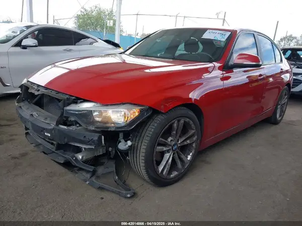 WBA8E1G5XGNU11606 2016 BMW 3ER - Image 2