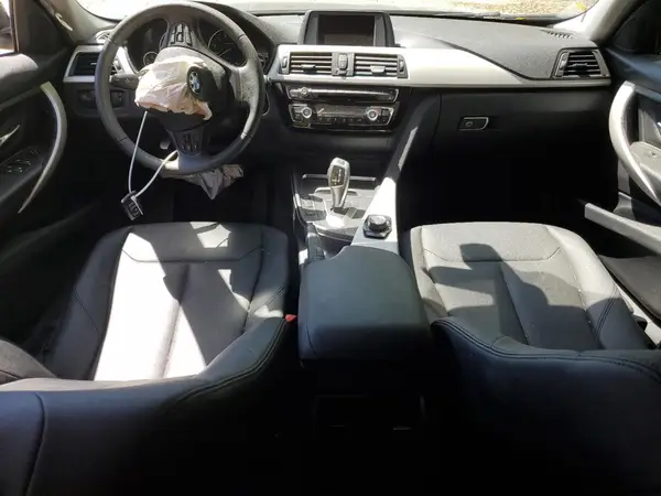 WBA8E1G5XHNU12983 2017 BMW 3ER - Image 8