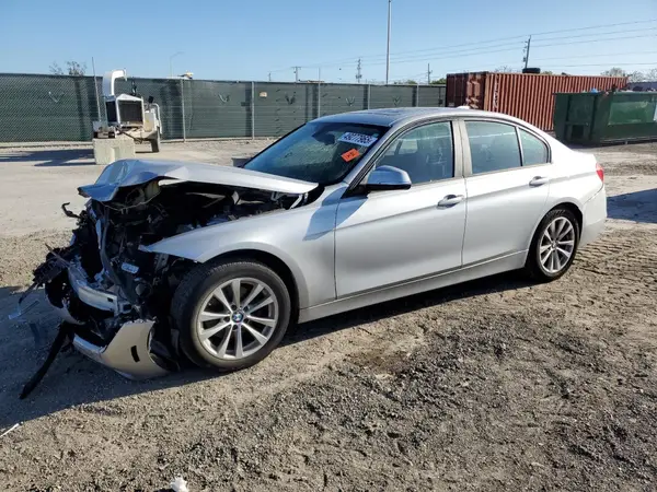 WBA8E1G5XJNU89374 2018 BMW 3ER - Image 1