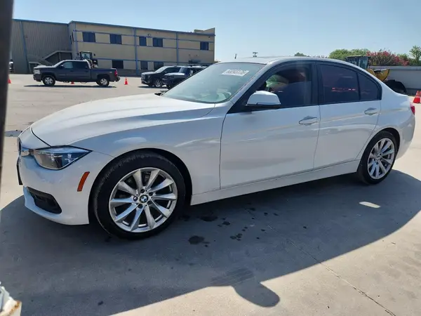 WBA8E1G5XJNU90489 2018 BMW 3ER - Image 1