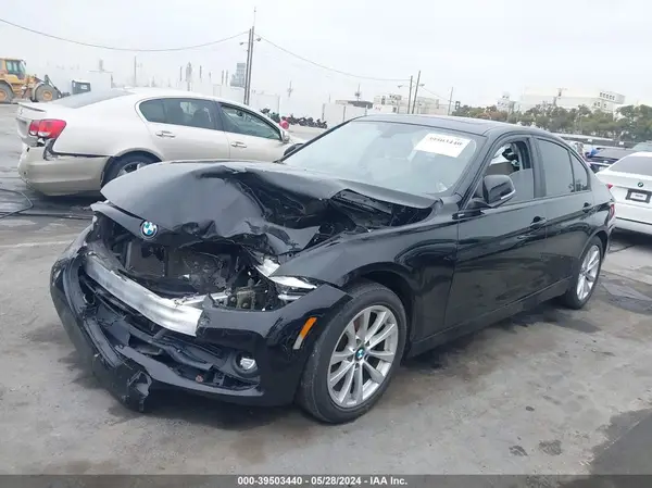 WBA8E1G5XJNU92713 2018 BMW 3ER - Image 2