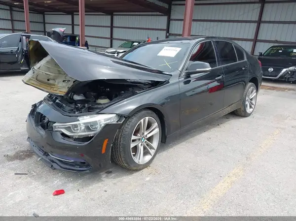 WBA8E3C50GK502712 2016 BMW 3ER - Image 2