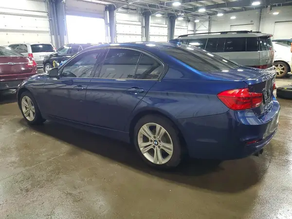 WBA8E3C51GK500242 2016 BMW 3ER - Image 2