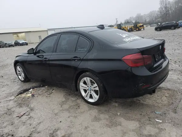 WBA8E3C51GK502556 2016 BMW 3ER - Image 2