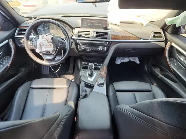 WBA8E3C52GK500685 2016 BMW 3ER - Image 8