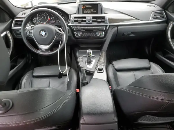WBA8E3C52GK500945 2016 BMW 3ER - Image 8