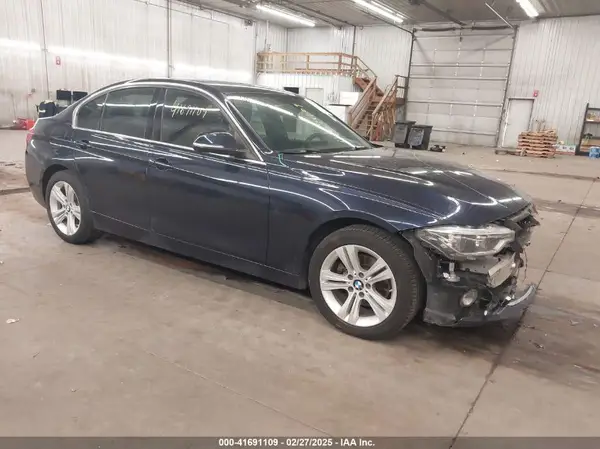 WBA8E3C52GK501979 2016 BMW 3ER - Image 1