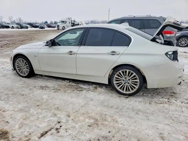 WBA8E3C53GK501246 2016 BMW 3ER - Image 2