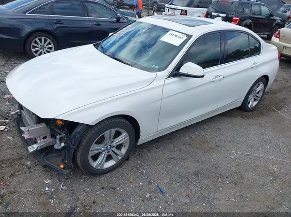 WBA8E3C53GK501635 2016 BMW 3ER - Image 2
