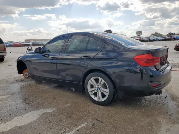 WBA8E3C54GK502079 2016 BMW 3ER - Image 2