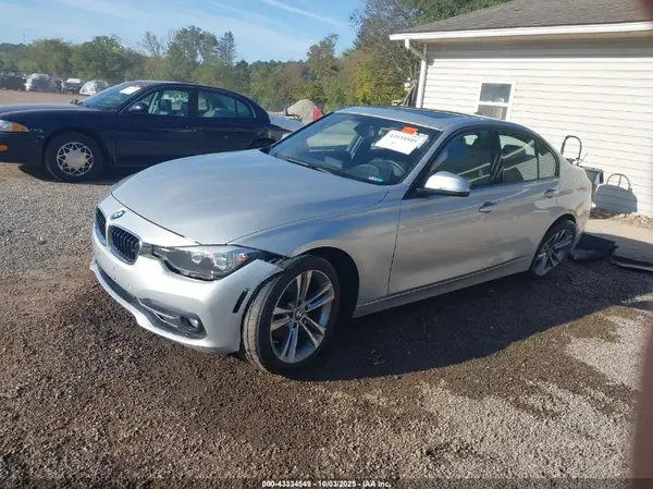 WBA8E3C54GK503233 2016 BMW 3ER - Image 2