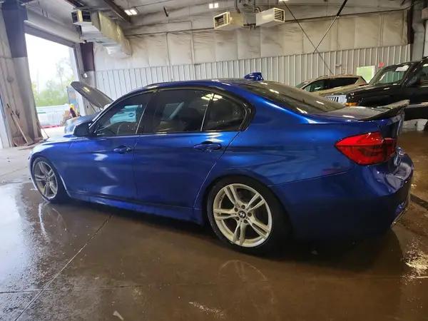 WBA8E3C54GK504804 2016 BMW 3ER - Image 2