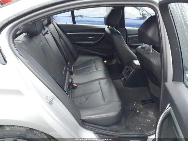WBA8E3C55GK501040 2016 BMW 3ER - Image 8