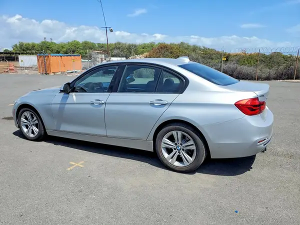WBA8E3C56GK500298 2016 BMW 3ER - Image 2