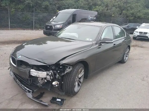 WBA8E3C57GK504103 2016 BMW 3ER - Image 2
