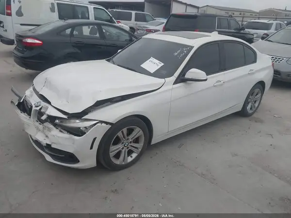 WBA8E3C5XGK501857 2016 BMW 3ER - Image 2