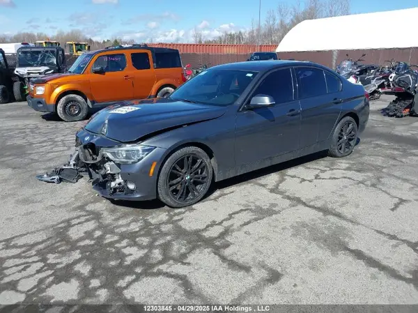 WBA8E3G50GNT26611 2016 BMW 3ER - Image 2