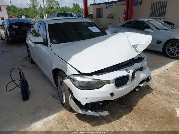 WBA8E3G50GNT79888 2016 BMW 3ER - Image 1