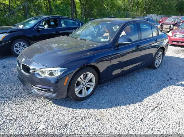 WBA8E3G50GNU00822 2016 BMW 3ER - Image 2