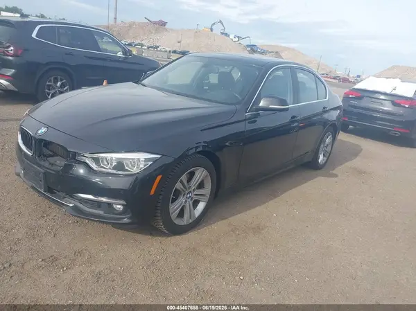 WBA8E3G50GNU02456 2016 BMW 3ER - Image 2