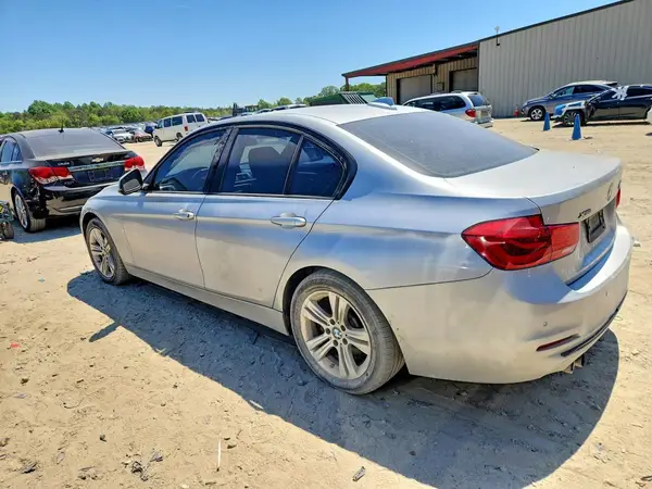 WBA8E3G50GNU03591 2016 BMW 3ER - Image 2