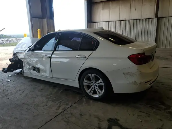 WBA8E3G50GNU05034 2016 BMW 3ER - Image 2