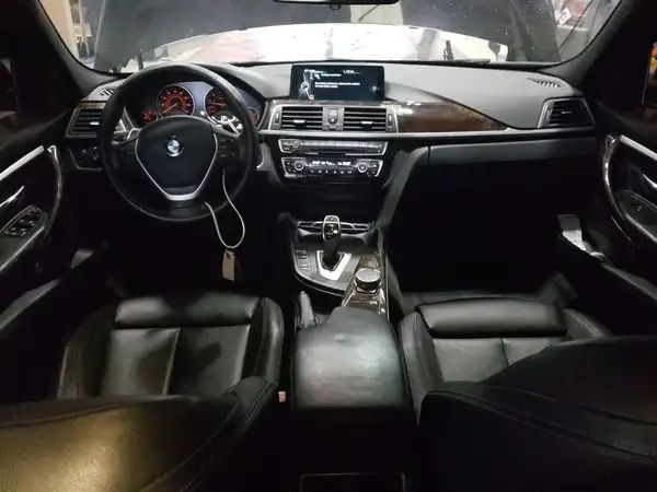 WBA8E3G51GNT26004 2016 BMW 3ER - Image 8