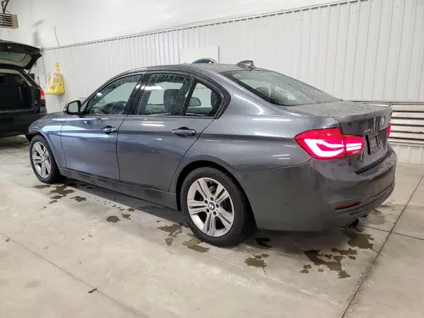 WBA8E3G51GNT26231 2016 BMW 3ER - Image 2