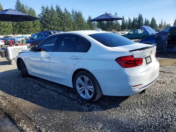 WBA8E3G52GNT75440 2016 BMW 3ER - Image 2