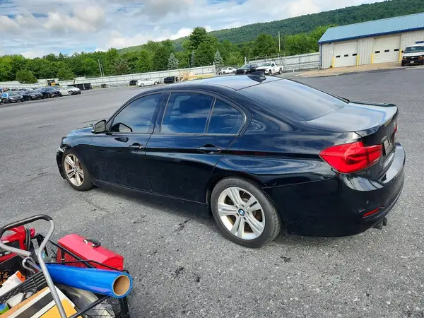WBA8E3G52GNU02166 2016 BMW 3ER - Image 2