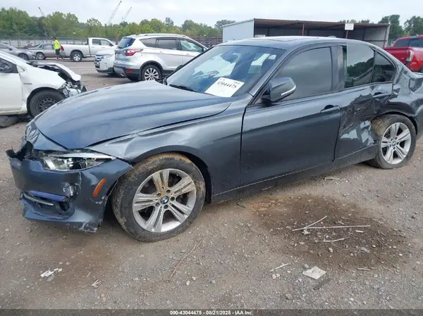 WBA8E3G52GNU02684 2016 BMW 3ER - Image 2