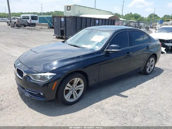 WBA8E3G52GNU02944 2016 BMW 3ER - Image 2
