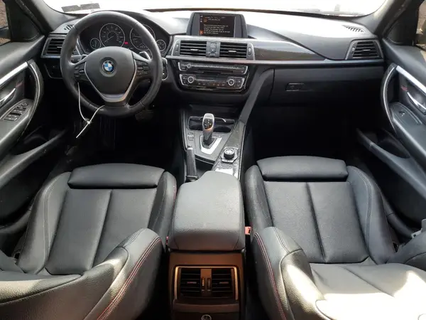 WBA8E3G52GNU04709 2016 BMW 3ER - Image 8