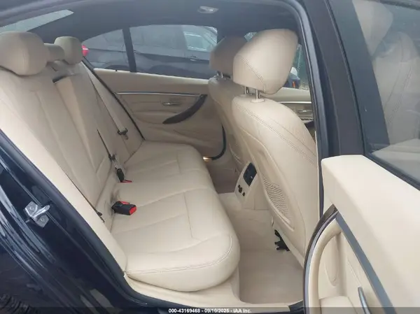 WBA8E3G52GNU05293 2016 BMW 3ER - Image 8