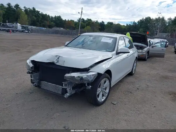 WBA8E3G52GNU05665 2016 BMW 3ER - Image 2