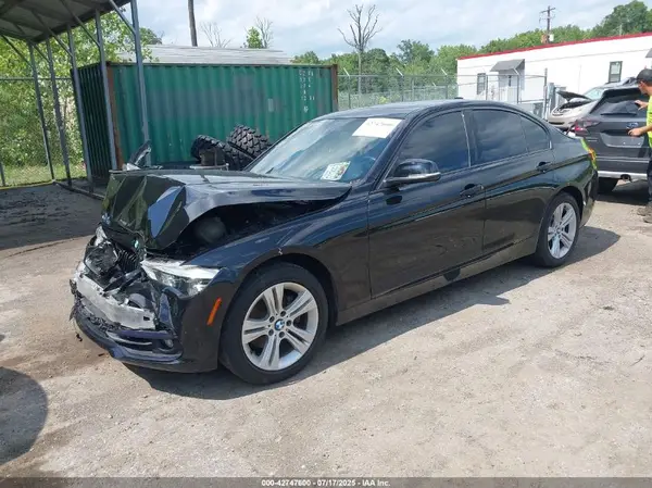 WBA8E3G53GNT26327 2016 BMW 3ER - Image 2