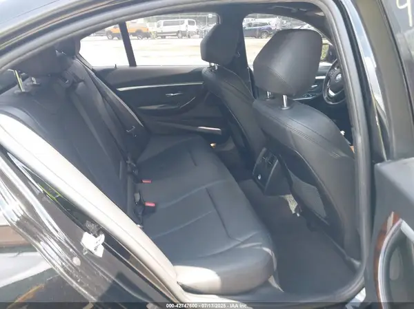 WBA8E3G53GNT26327 2016 BMW 3ER - Image 8