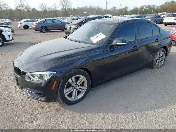 WBA8E3G54GNT74743 2016 BMW 3ER - Image 2