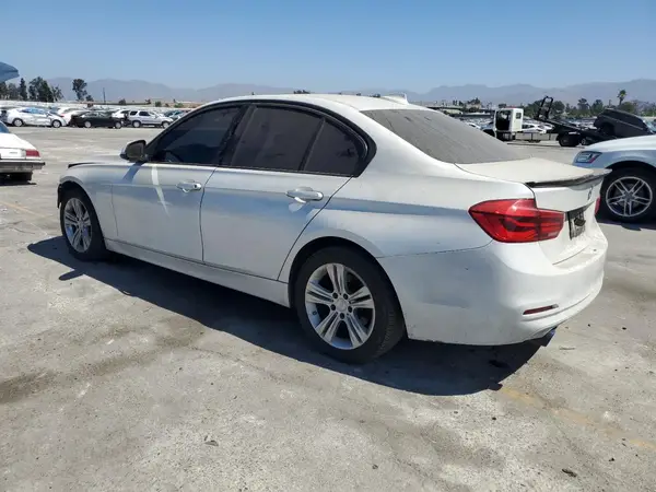 WBA8E3G54GNT76864 2016 BMW 3ER - Image 2